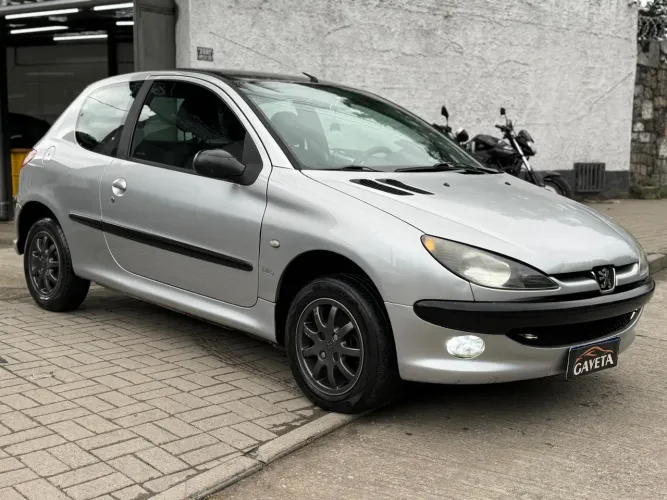 Peugeot 206 Holiday 1.4 8V 75cv 3P 2006