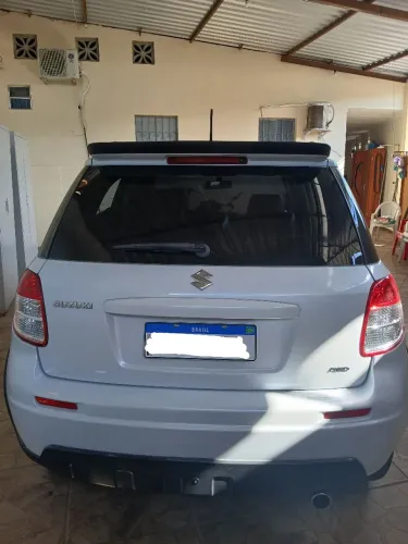 Suzuki SX4 2.0 16V 145cv 4WD 5P Aut. 2011