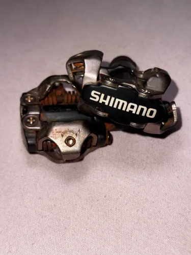 Pedal Shimano M520 C/ tacos