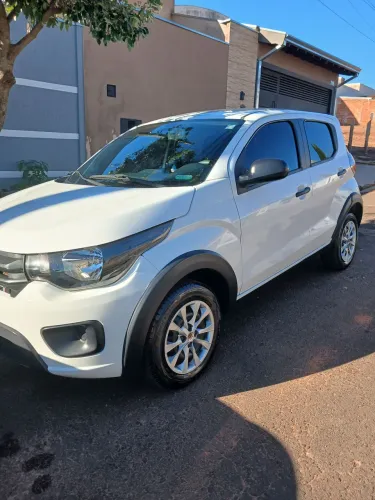 Fiat Mobi Like 1.0 Fire Flex 5P. 2021