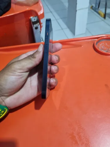 iPhone 14 vendo ou troco