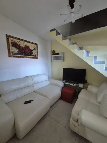 Casa com Loja Comercial na Frente Rocha Miranda - Excelente Oportunidade de Investimento