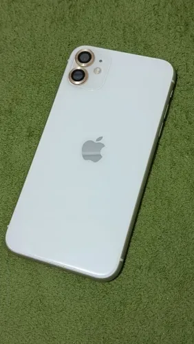 Vendo iPhone 11 128gb em excelente estado