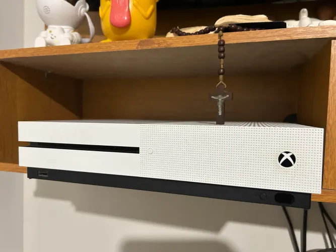 Xbox One S 1T