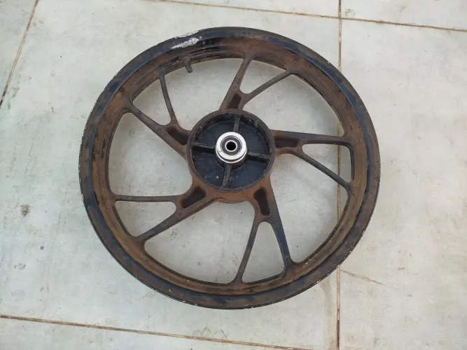 Roda da Titan 160.