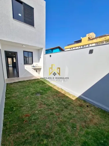 Casa Geminada Duplex com Acabamento de Alto Padrão - 132 m² | Copacabana