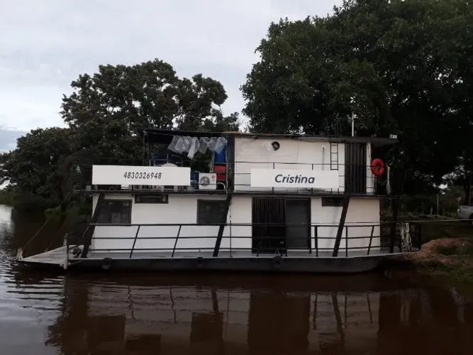 BARCO TIPO CHALANA PARA FINS DE LAZER OU COMERCIAL