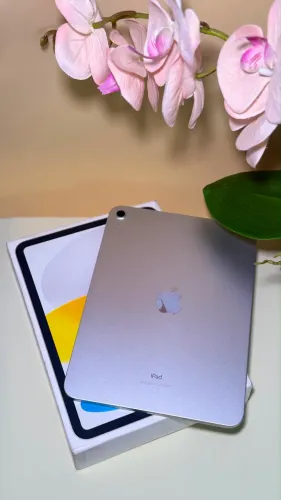 iPad 10