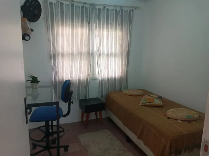Quarto de solteiro para mulher!