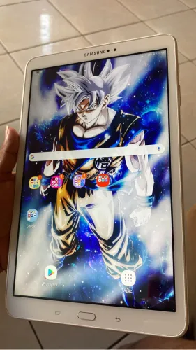 Vende se tablet a