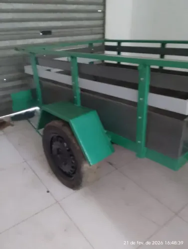 Reboque de 1eixo novo