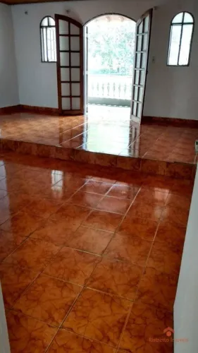 Sobrado à venda, 125 m² por R$ 650.000,00 - Cidade das Flores - Osasco/SP