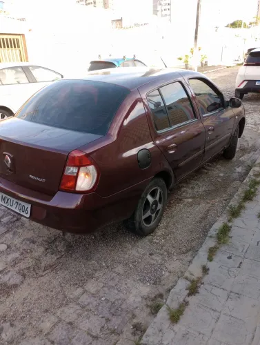 Renault Clio Sed. Privilège Hi-flex 1.6 16V 4P 2008