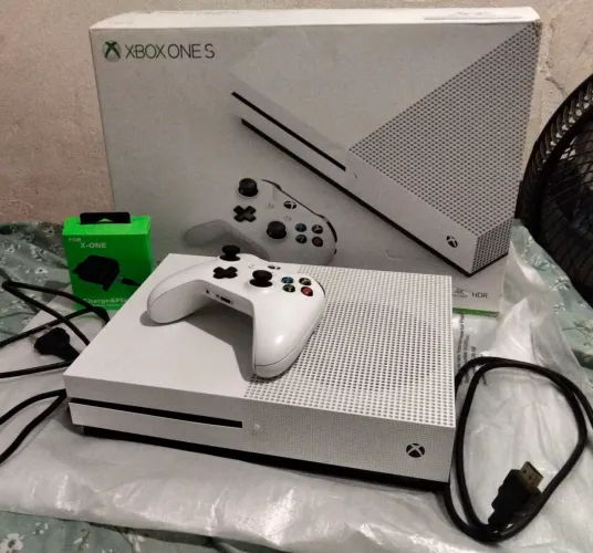 Xbox One S 1TB