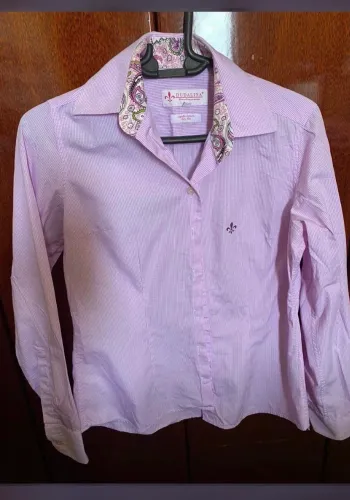 Camisa