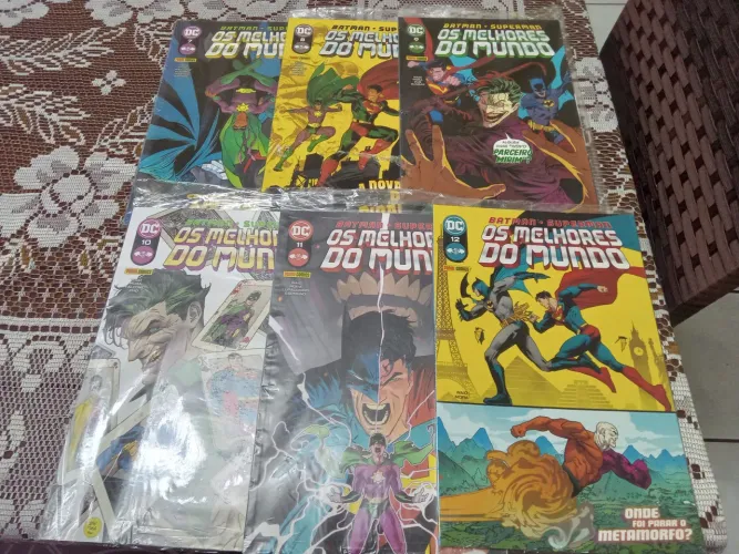 Conjunto de seis hqs dc comics Batman/Superman melhores do mundo vols: 7, 8, 9, 10, 11, 12
