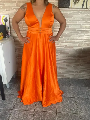 Vestido de festa laranja Vibrante 44/46/48