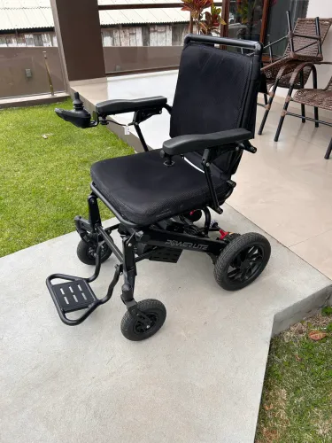 Cadeira de Rodas Power Lite