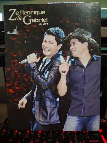 DVD Zé Henrique e Gabriel Ao Vivo