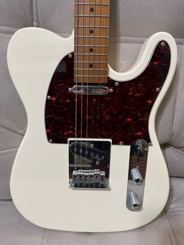 Guitarra Telecaster Benson Hardy Series 904