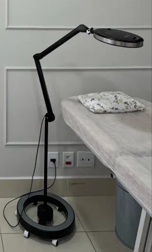Lupa led 