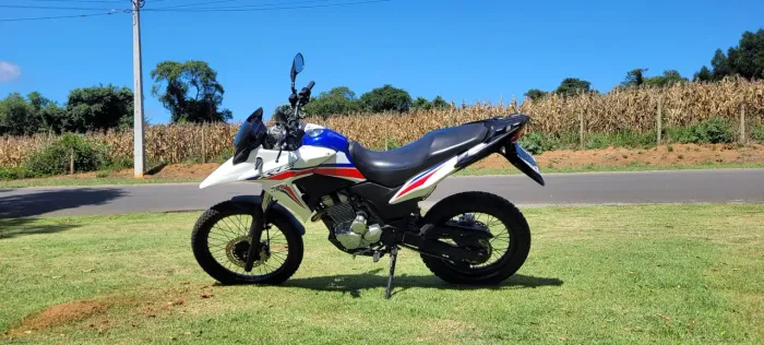 Xre 300 honda