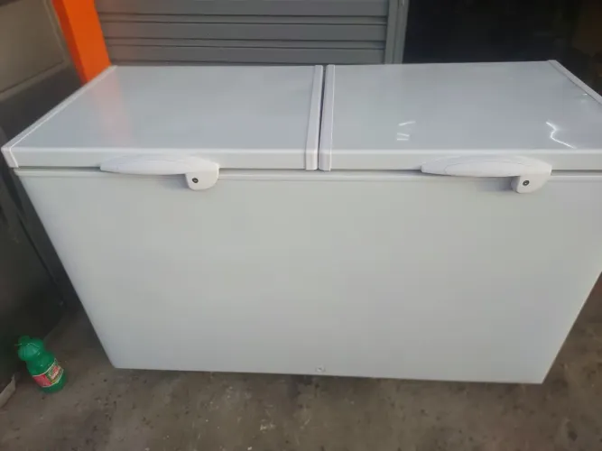 Freezer horizontal Fricon 503 litros