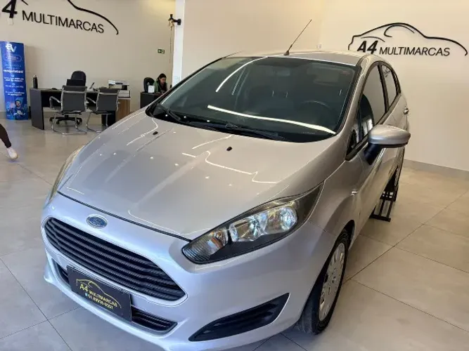 Ford Fiesta 1.5 16V Flex Mec. 5P 2015