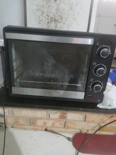 Forninho pra vender semi novo 250 menor preço  ZAP *25
