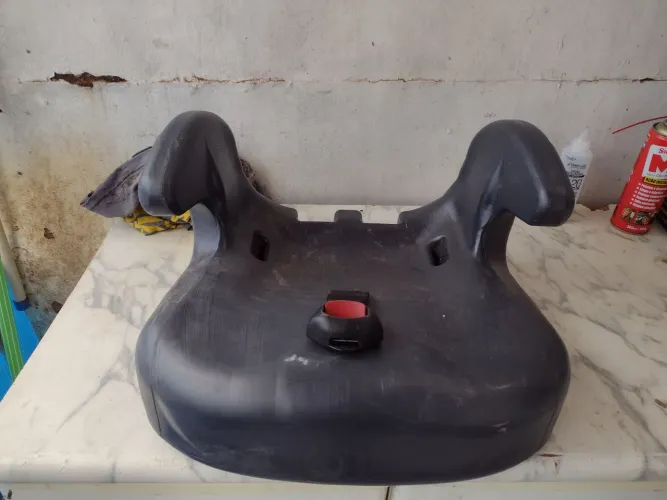 Cadeirinha p/criança até 36 kls.