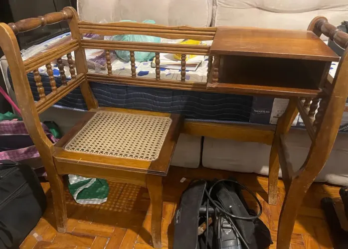 Vendo Mesa de Telefonia