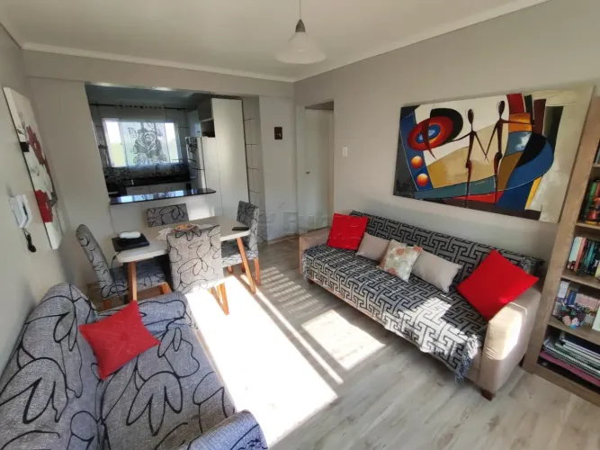 Apartamento à venda - condomínio Humaitá - localização central.