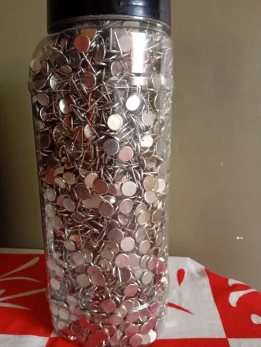 Taxinha prateado para móveis