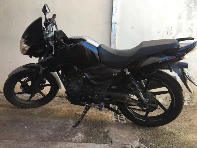 Dafra Apache RTR 150