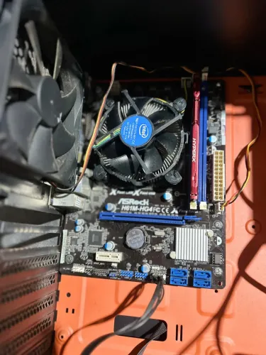 PC Gamer!!! Custo benefício só falta fonte e placa de vídeo
