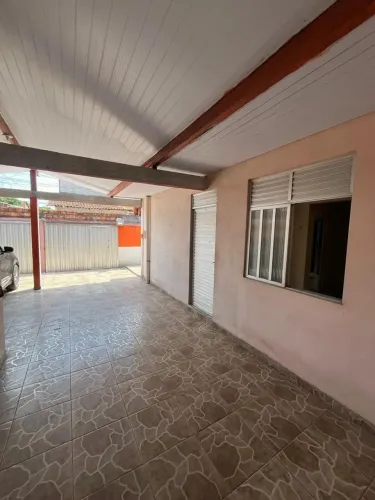 VENDO CASA NA RUA MANOEL MOREIRA DE OLIVEIRA ANANINDEUA