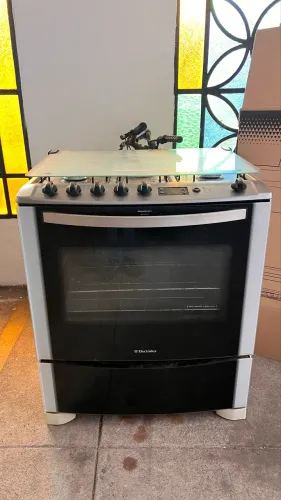 Fogão 5 bocas Electrolux