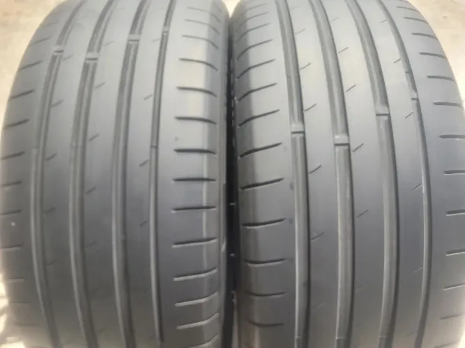 pneu 255 45 20