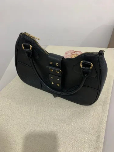 Vendo Bolsa Scamboo Preta
