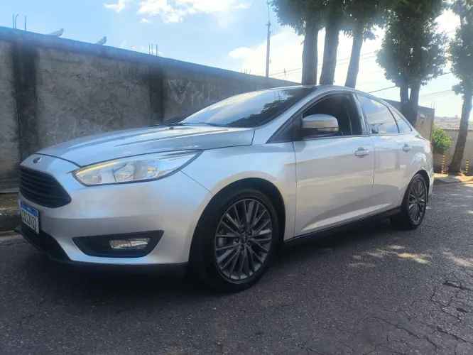 Ford Focus Fastback Se/se Plus 2.0 Flex Aut. 2018