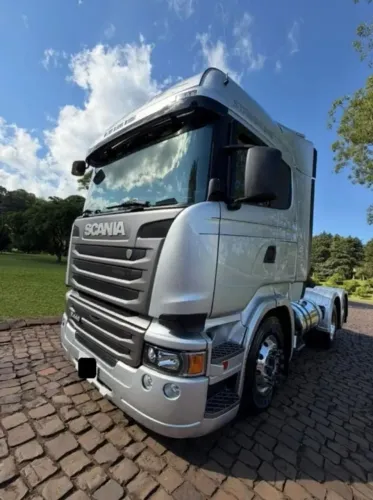 scania r440 6x2 ano 2015 completa