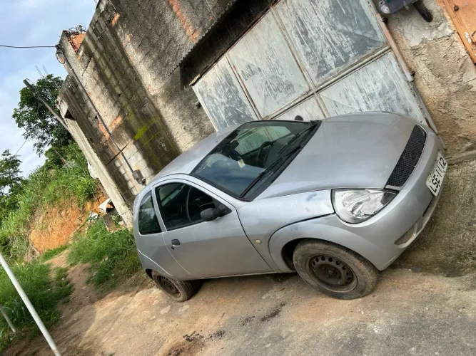 Ford KA 1.0i 3P 2005