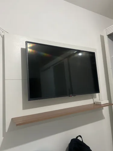 Tv 43 polegadas + Painel