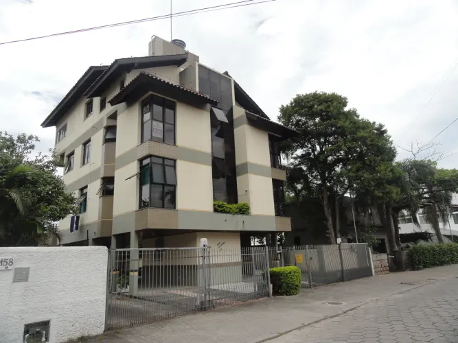 LAGOA DA CONCEIÇÃO - RUA RITA LOURENÇO DA SILVEIRA, 152 APTO 101