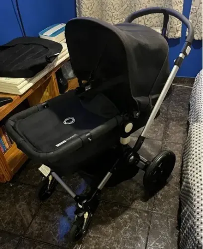 Carrinho Bugaboo Camaleon 3 + Bebê Conforto Maxi Cosi