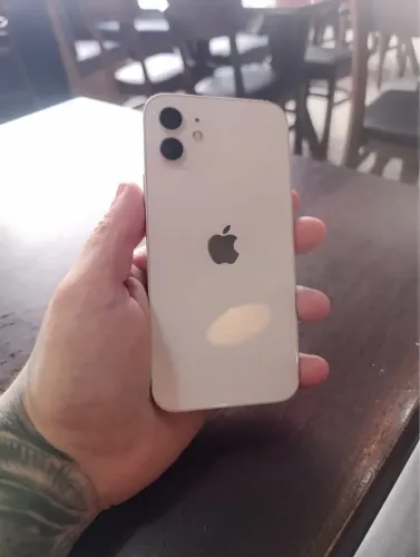 iPhone 12