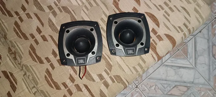 Super tweeter JBL St302x 125w RMS estado de novo