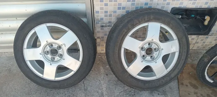 Duas rodas aro 15