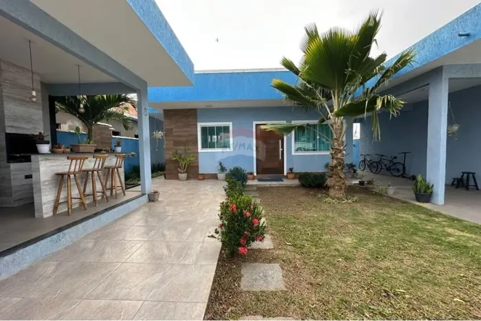 casa no condomínio reviver 1, com 3 quartos ,churrasqueira e 4 vagas