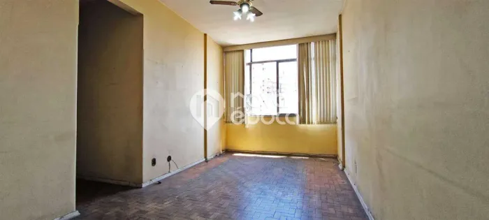 Praça da Bandeira | Apartamento 2 quartos